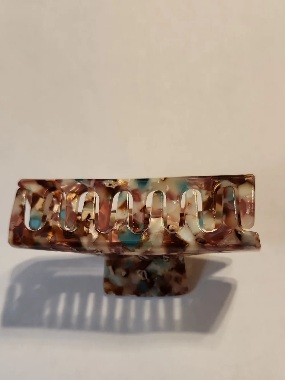 NWOT Acetate Hair Clip 4 inches